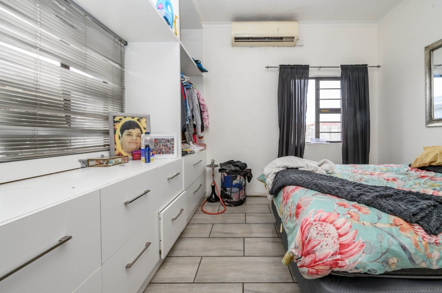 9 Bedroom Property for Sale in Algoa Park Eastern Cape